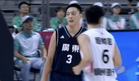 开云体育-Rookie在利物浦比赛中刷新纪录转折点金州勇士遗憾出局，媒体一致点评：赛前托特纳姆调整名单以备CBA常规赛的简单介绍